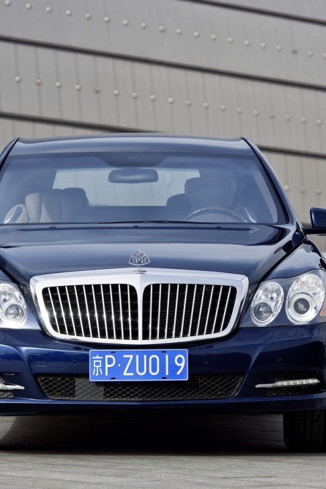 Новая машина Maybach  62s
