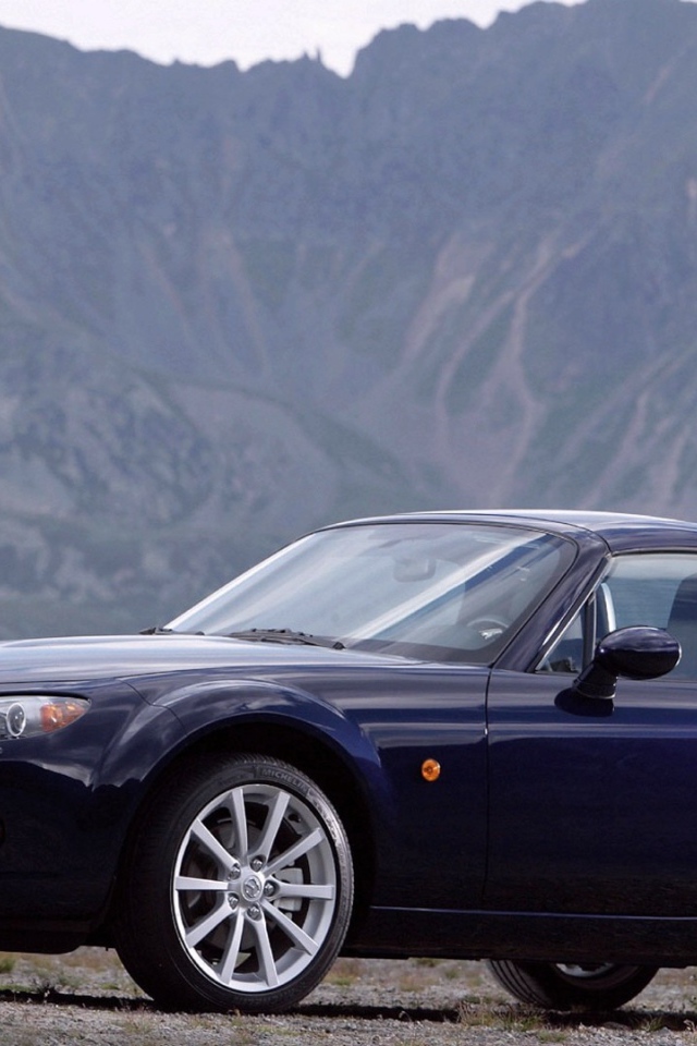 Мазда в горах