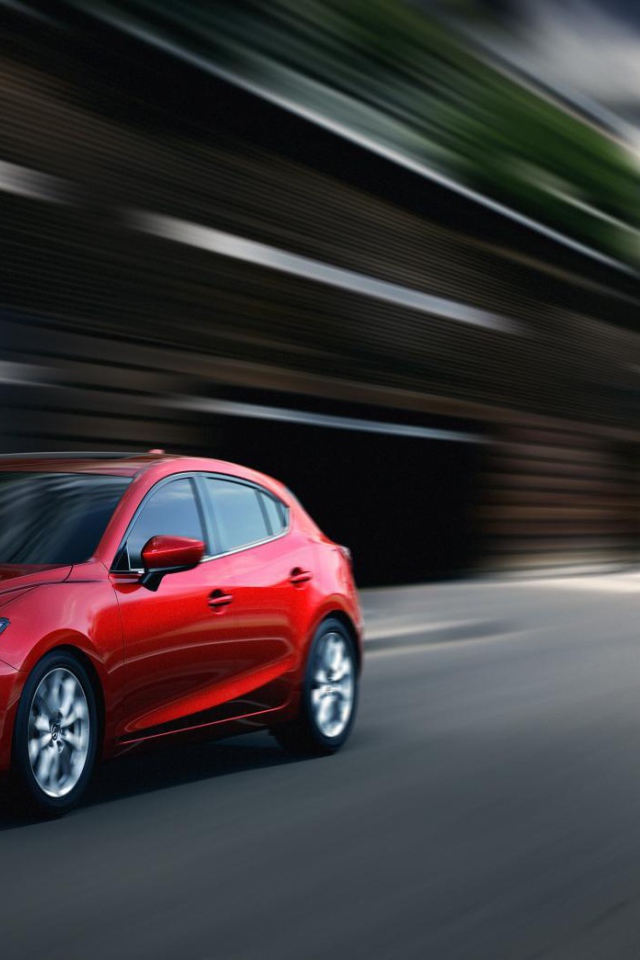Новый автомобиль Mazda 3 2014
