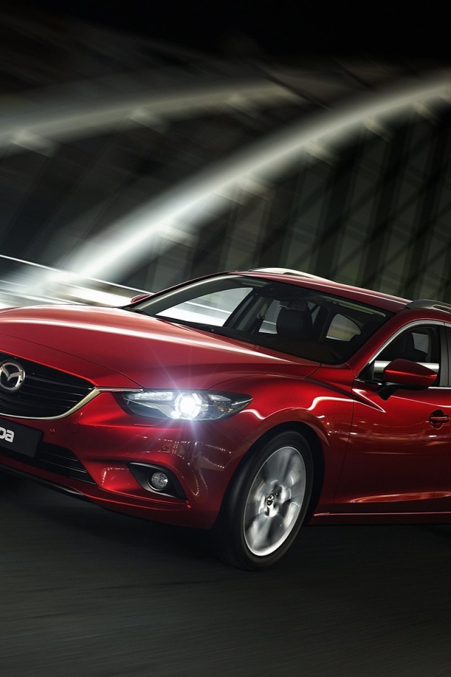 Надежная машина Mazda 6