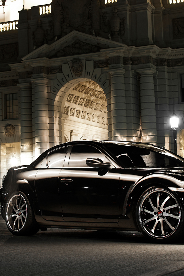 Надежный автомобиль Mazda RX 8