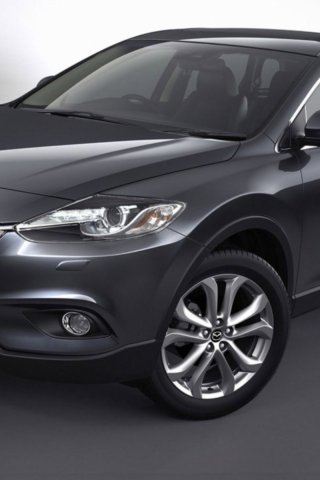Новая машина Mazda CX 9