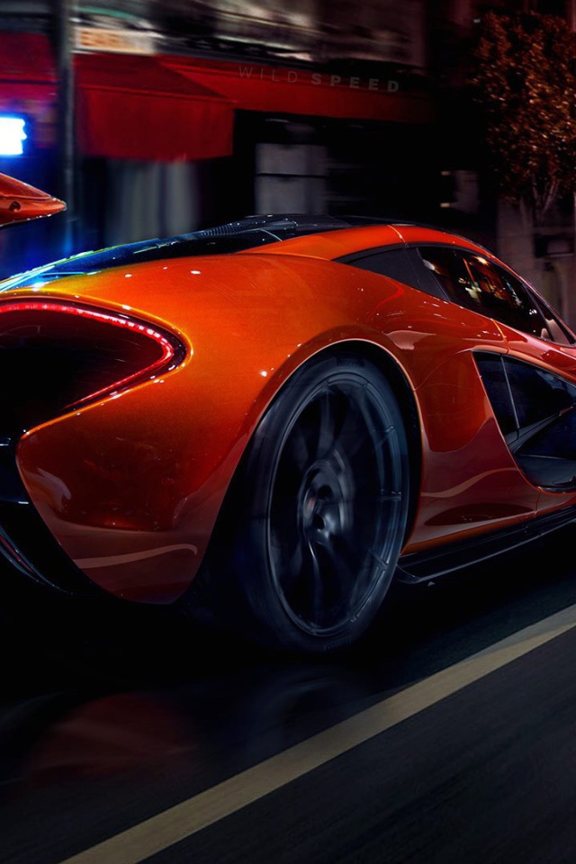Красный Mclaren p1