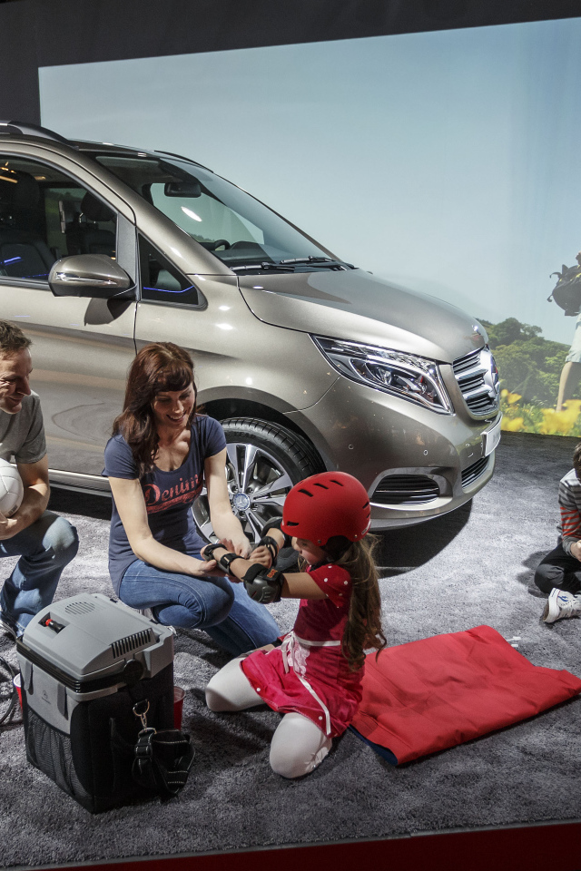 Дизайн автомобиля Mercedes V-Class 2014