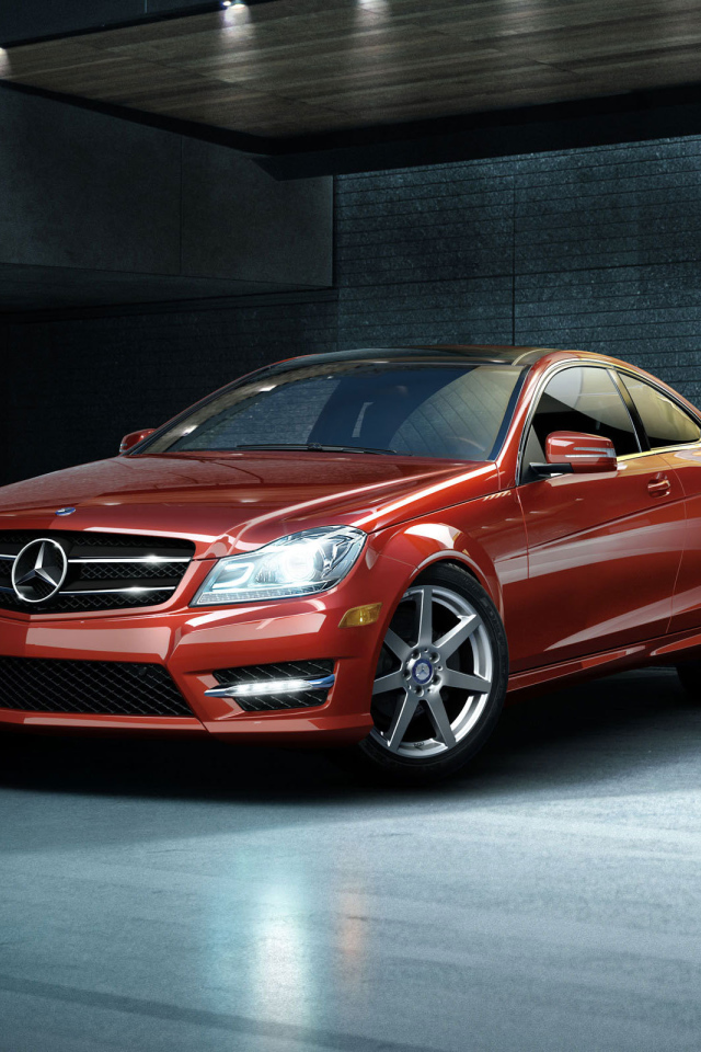 Новый автомобиль Mercedes C-Class 2014