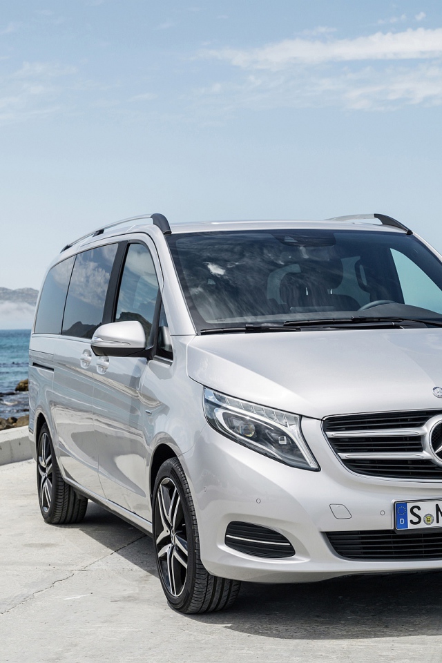 Новый автомобиль Mercedes V-Class 2014