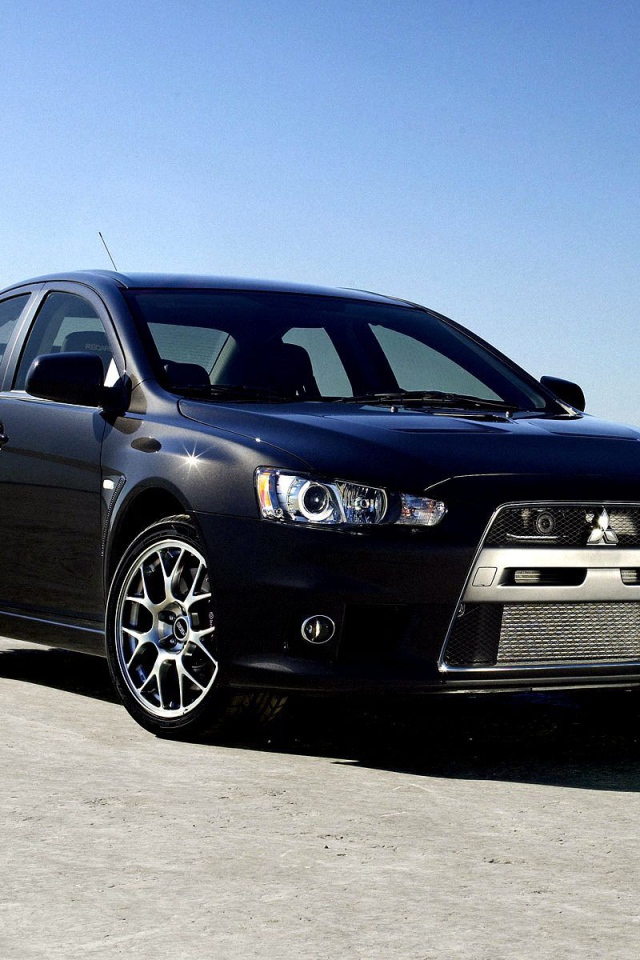 Тест драйв автомобиля Mitsubishi Lancer Evolution