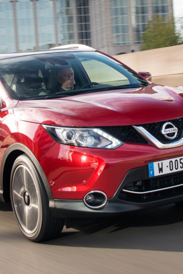 Тест драйв автомобиля Nissan Quashqai 2014
