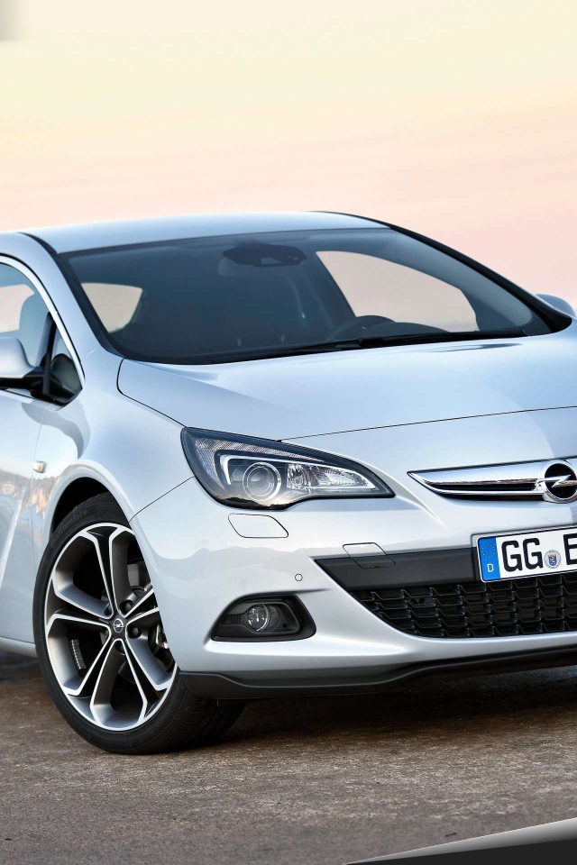 Дизайн автомобиля Opel Astra GTC