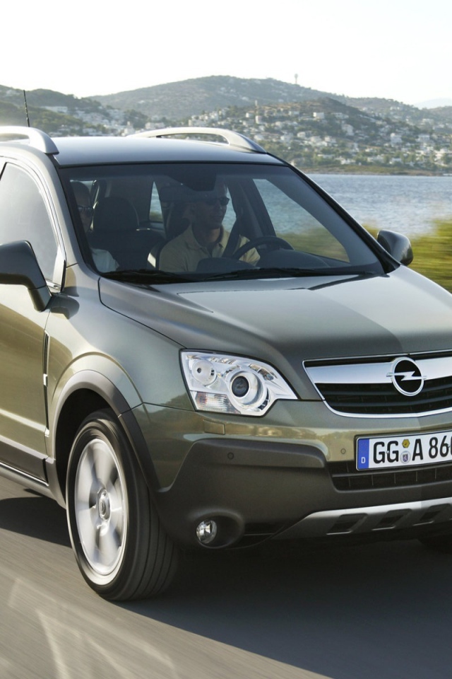 Тест драйв автомобиля Opel Antara