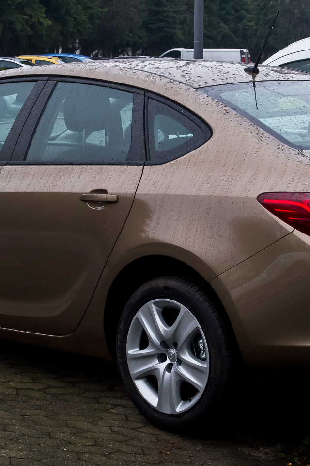 Новая машина Opel Astra