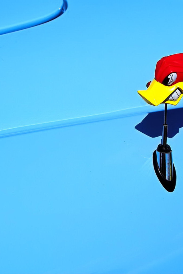 Антенна на автомобиле