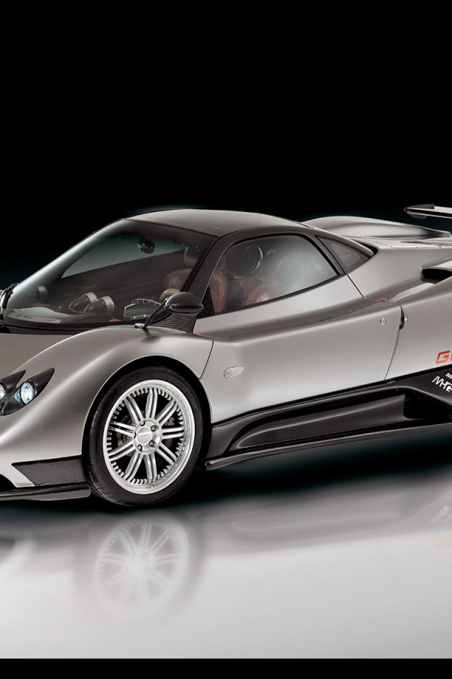 Надежная машина Pagani Zonda