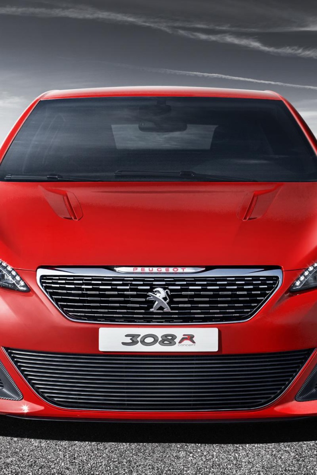 Красный Peugeot 308