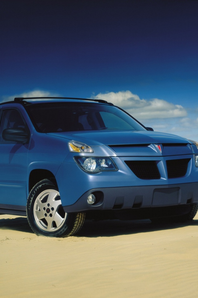 Красивый автомобиль Pontiac Aztec