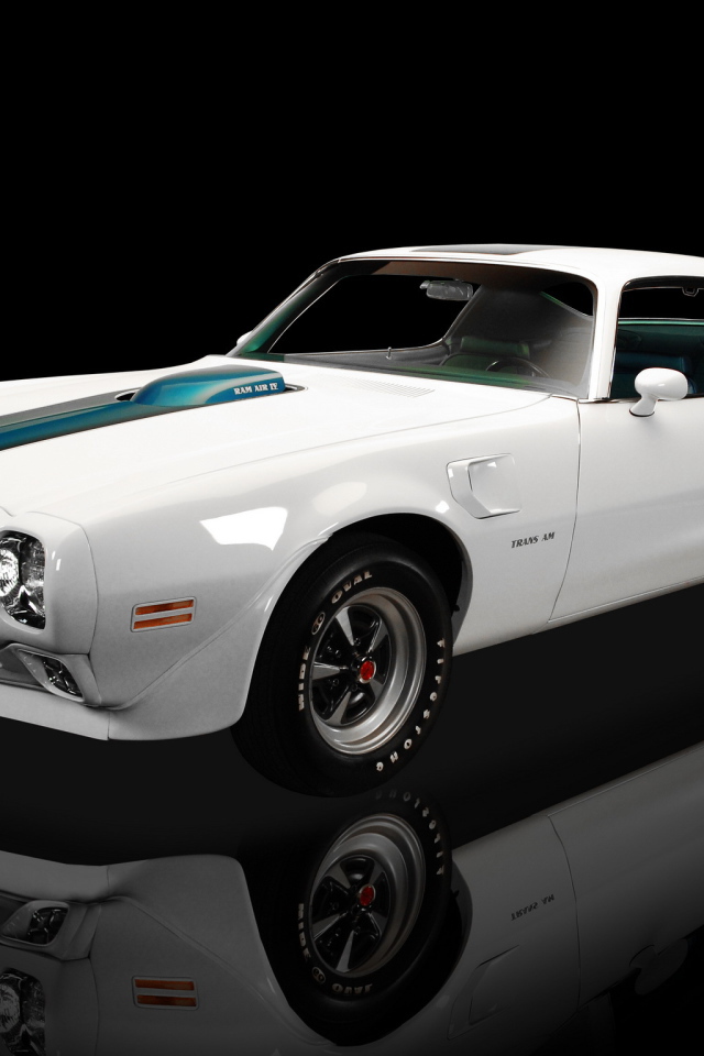 Красивый автомобиль Pontiac Trans Am