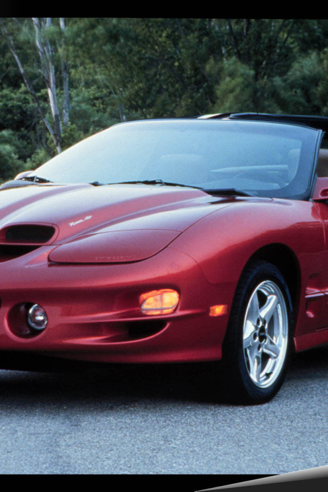 Дизайн автомобиля Pontiac Firebird