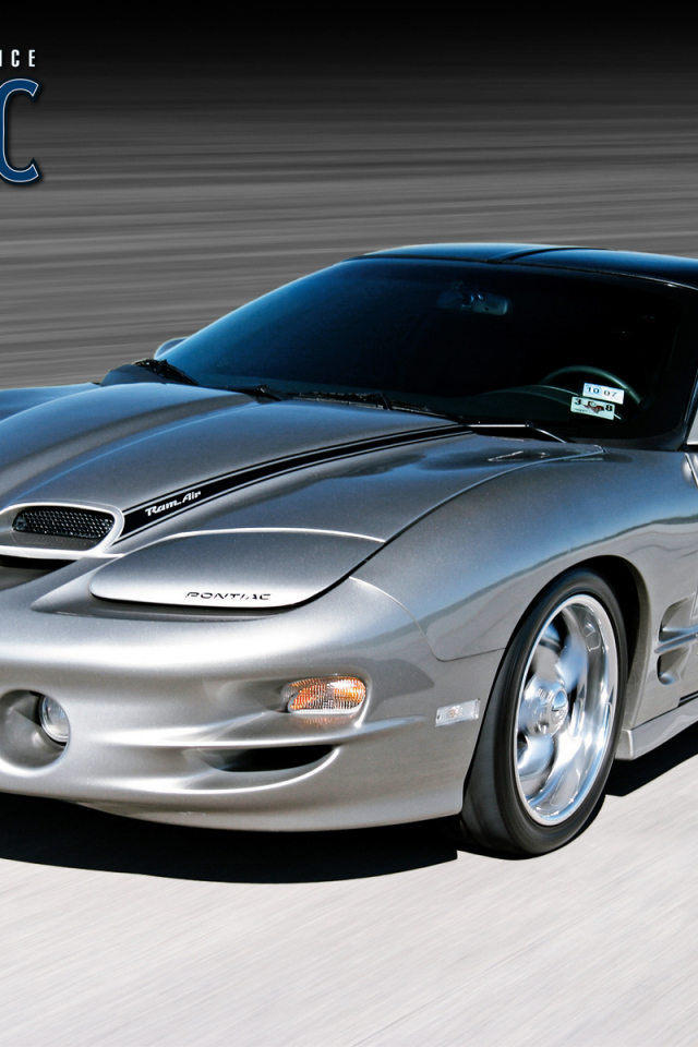 Новый автомобиль Pontiac Firebird