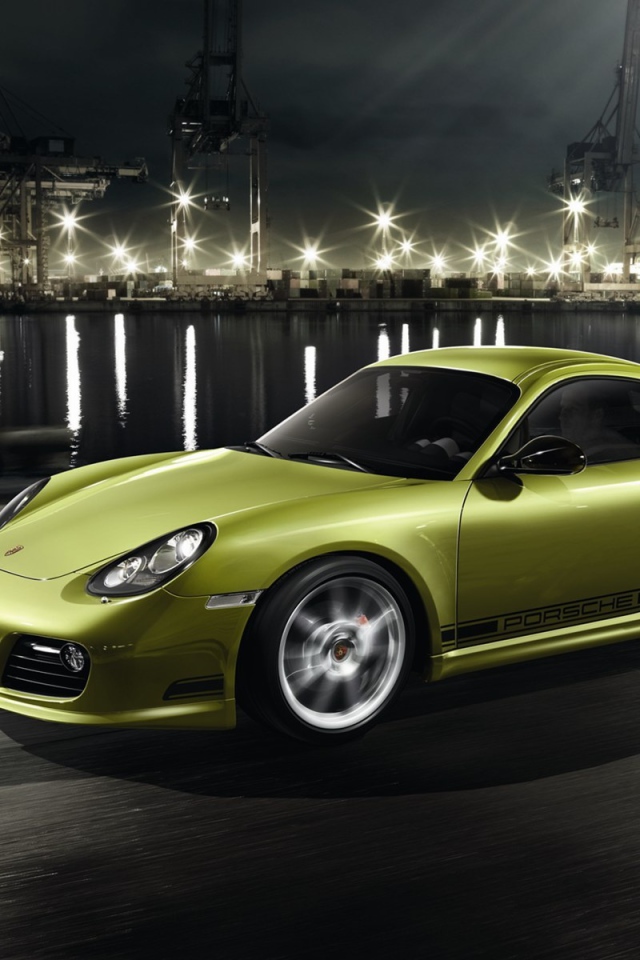 Зеленый Porsche Cayman R