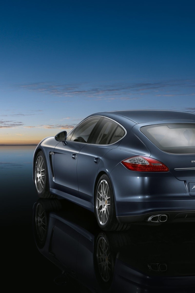 Порш Панамера