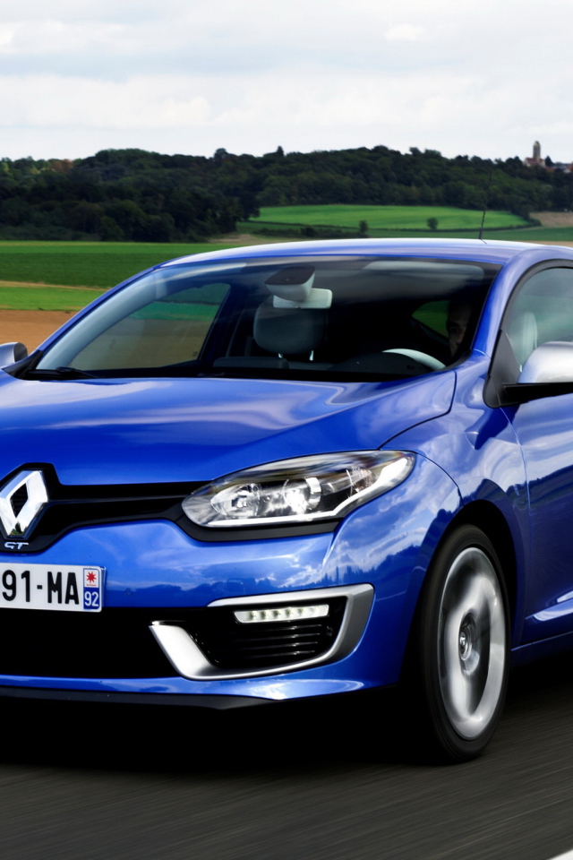 Надежный автомобиль Renault Megane 2014