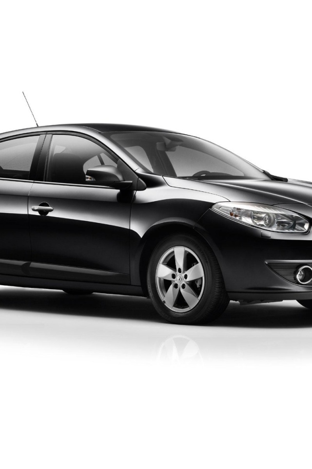 Надежная машина Renault Fluence
