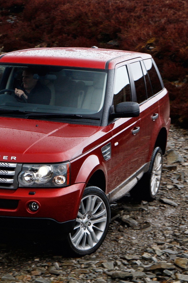 Красный Лэнд ровер