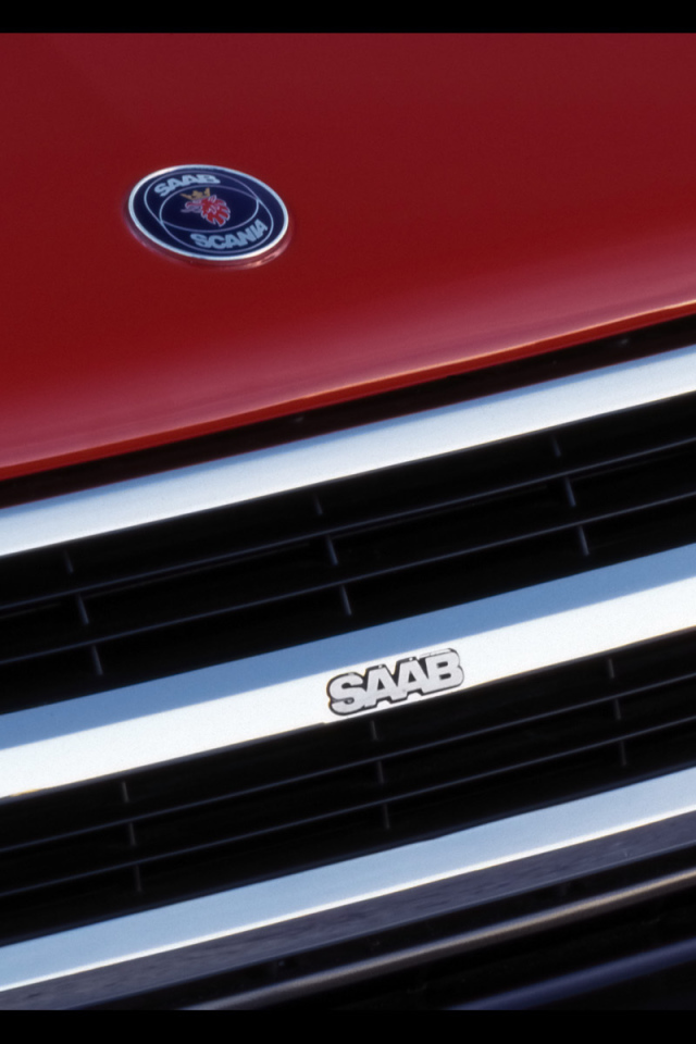 Test drive the car Saab 9000 