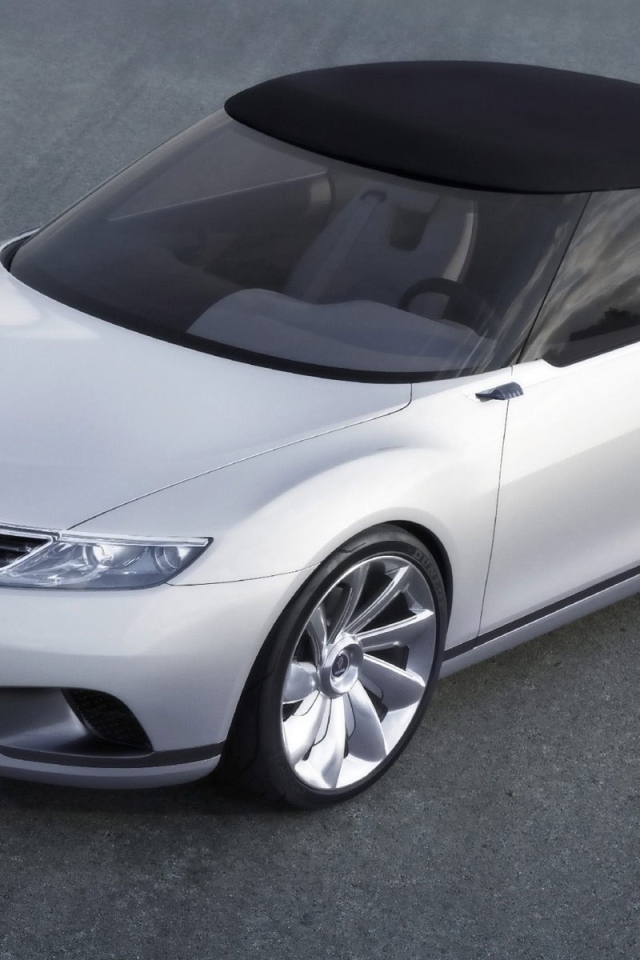 Новая машина Saab 9000