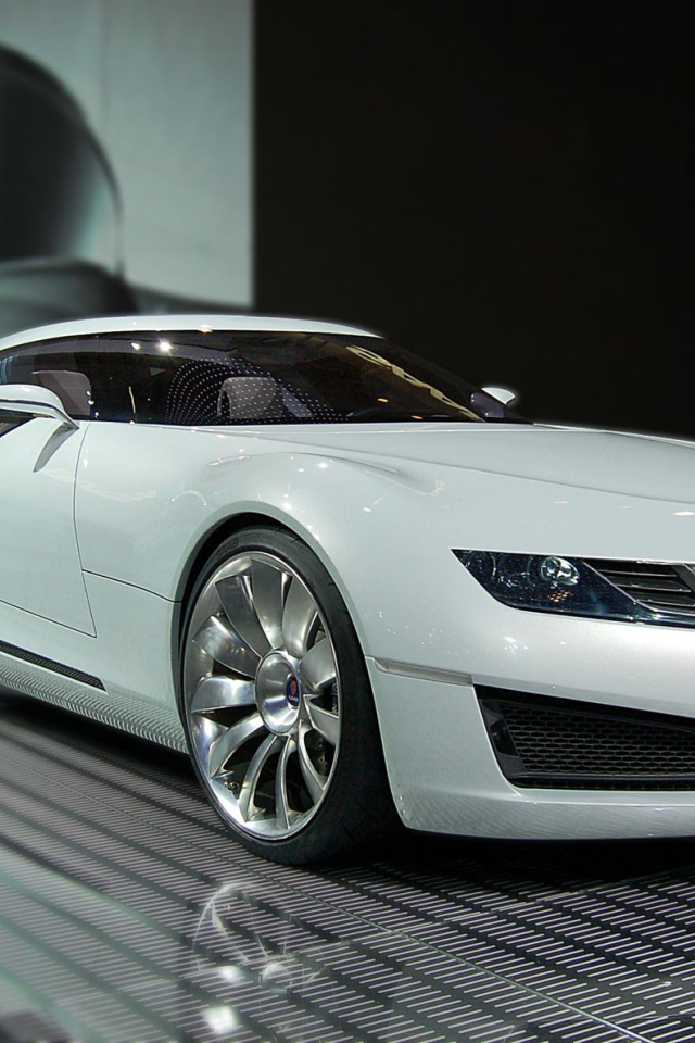  Автомобиль марки Saab модели 9000