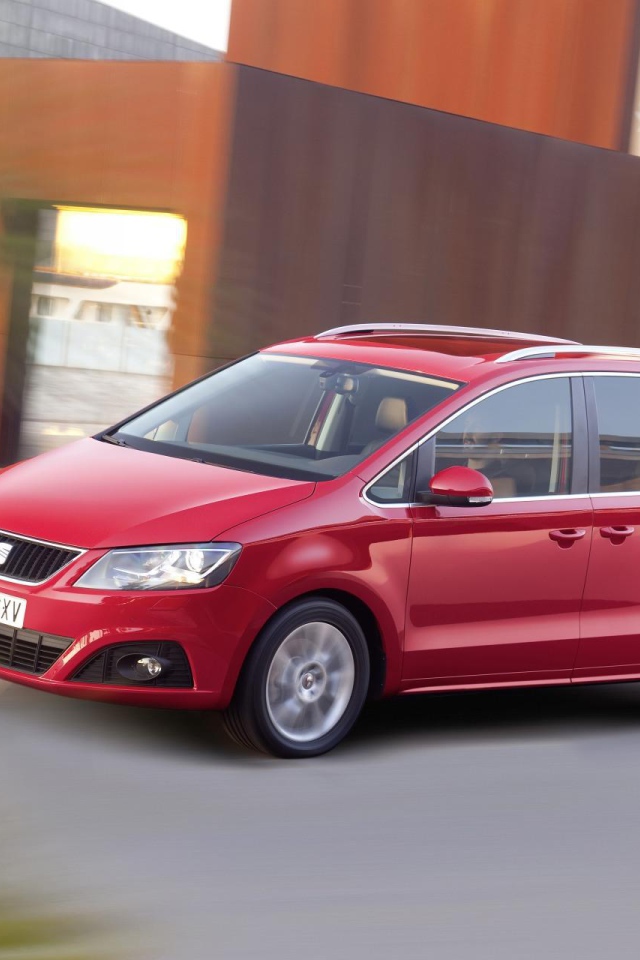  Новая машина Seat Alhambra