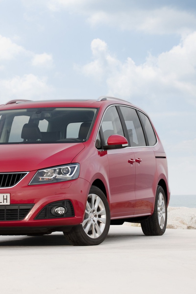 Автомобиль марки Seat модели Alhambra