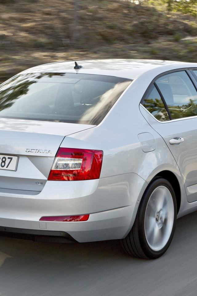 Новый автомобиль Skoda Octavia 2013