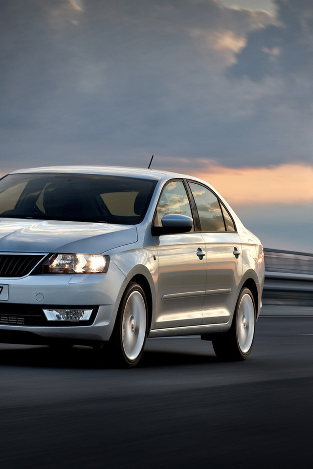 Фото автомобиля Skoda Rapid