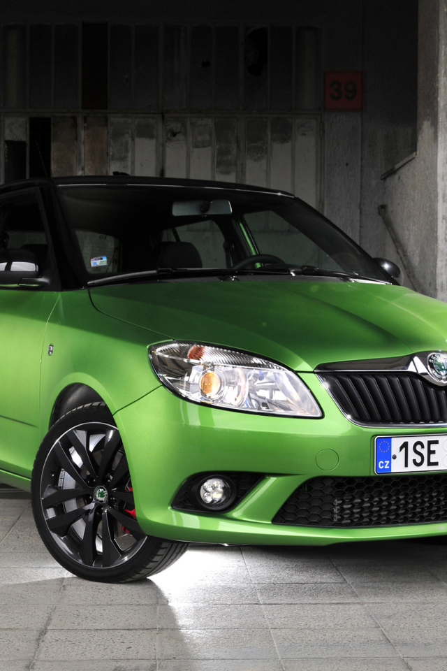 Надежная машина Skoda Fabia