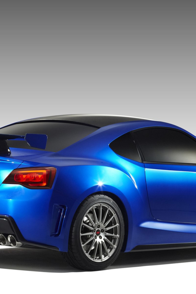 Красивый автомобиль Subaru BRZ