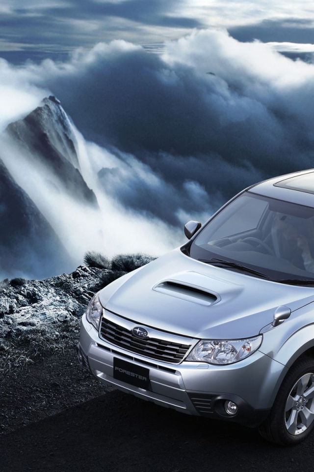 Новый автомобиль Subaru Forester 2013