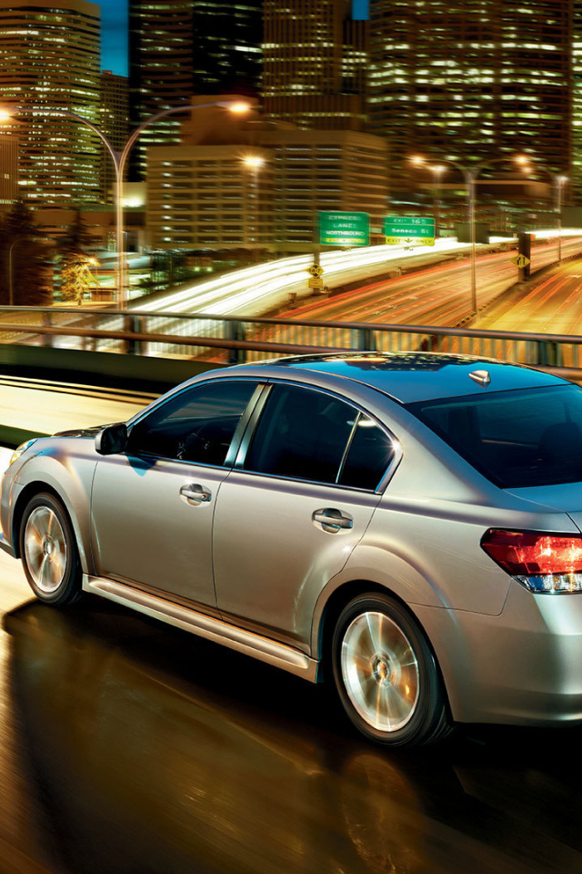 Надежная машина Subaru Legacy