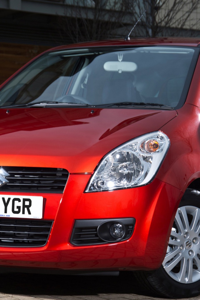 Тест драйв автомобиля Suzuki Splash