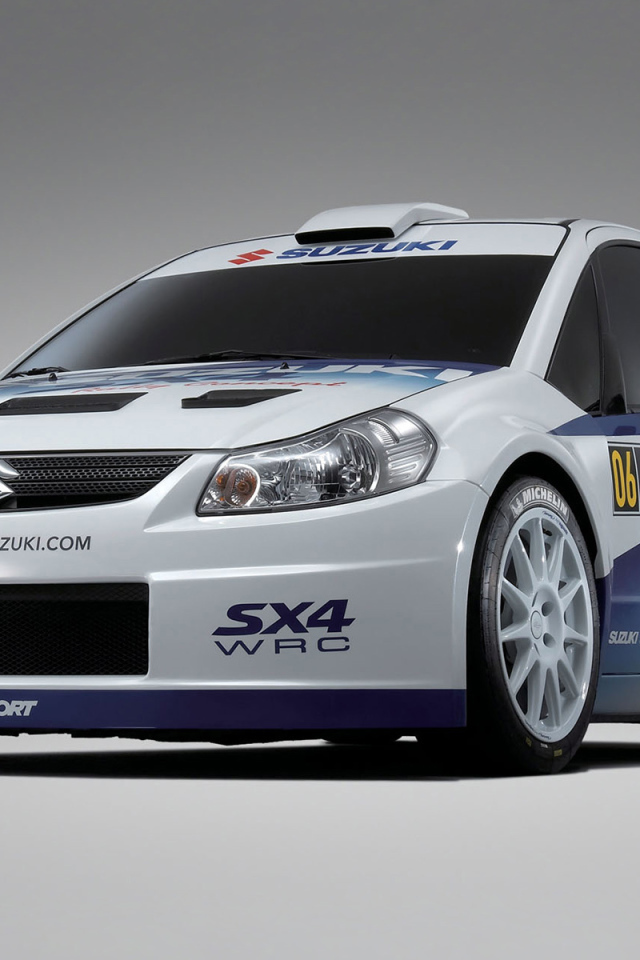 Автомобиль марки Suzuki модели SX4