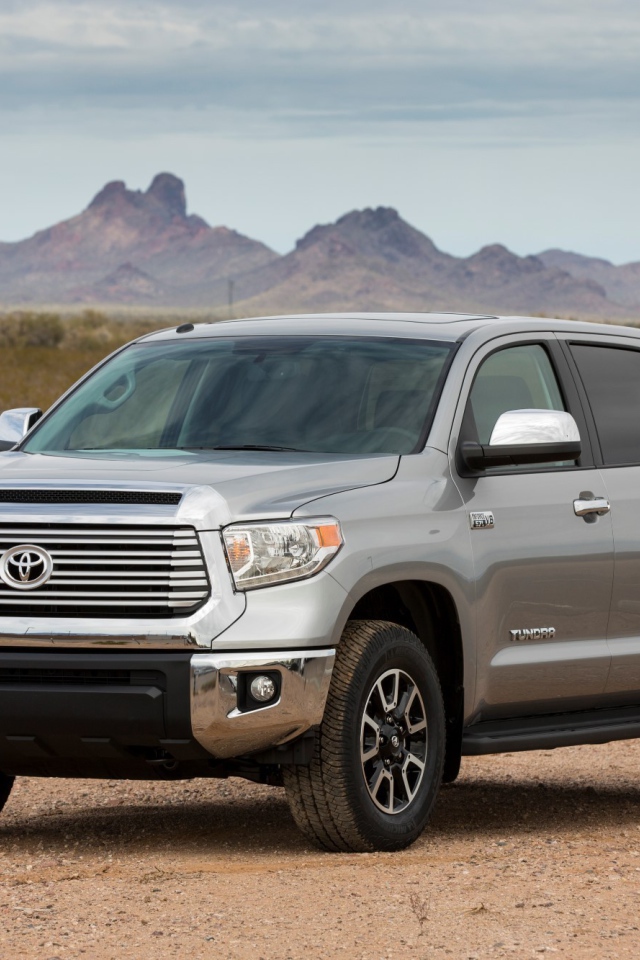 Новый автомобиль Toyota Tundra 2014