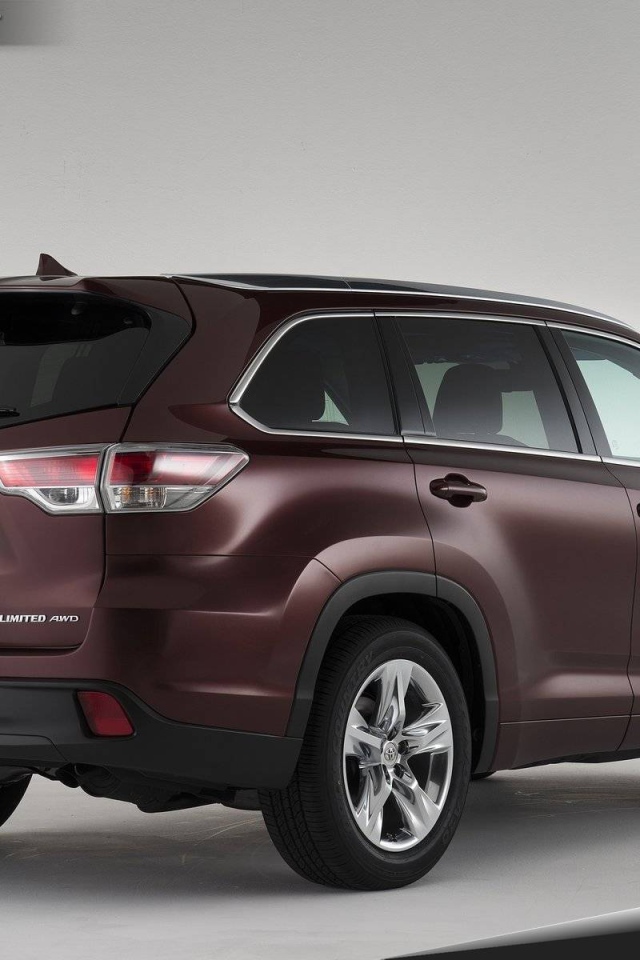 Фото автомобиля Toyota Highlander 2014