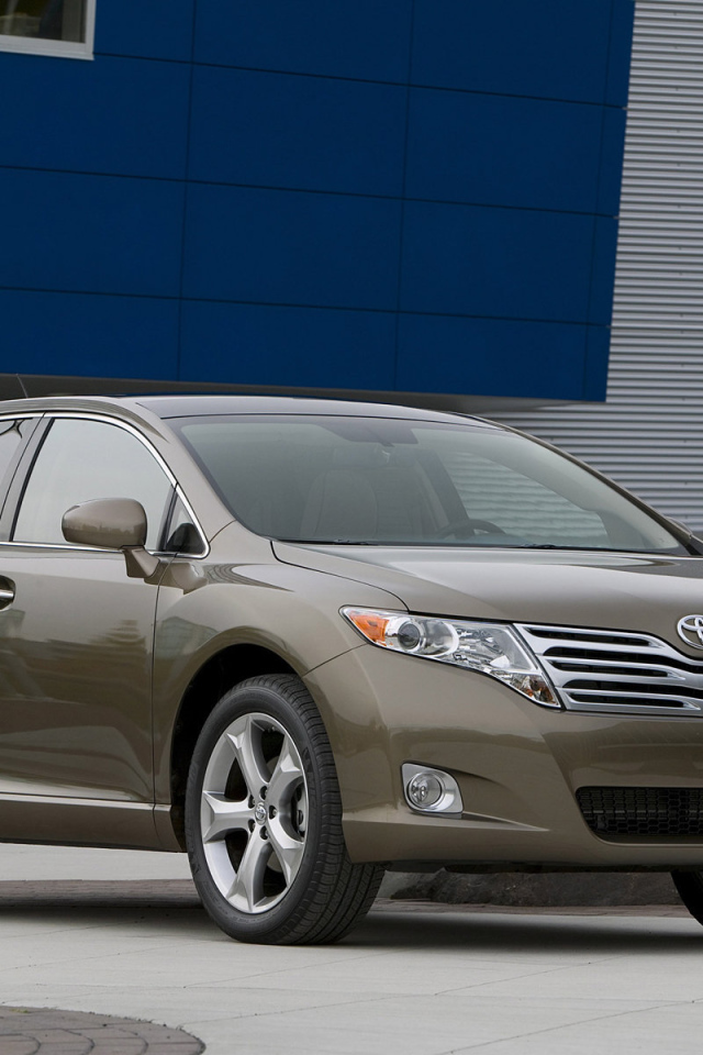 Новая машина Toyota Venza