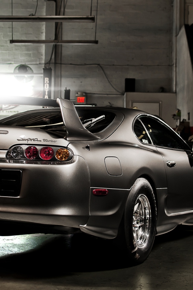 Спортивный автомобиль Тойота супра