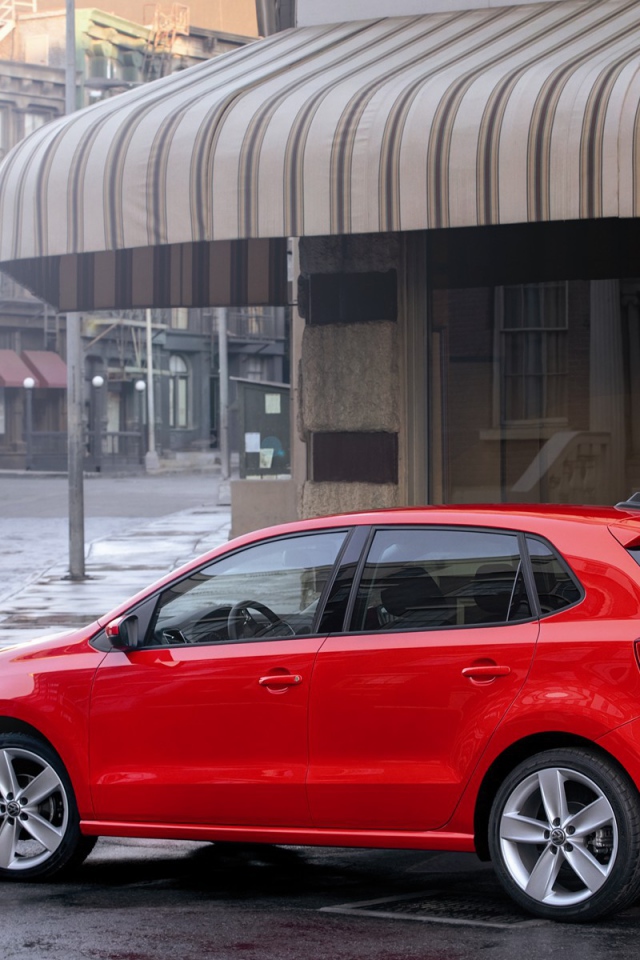 Надежный автомобиль Volkswagen Polo