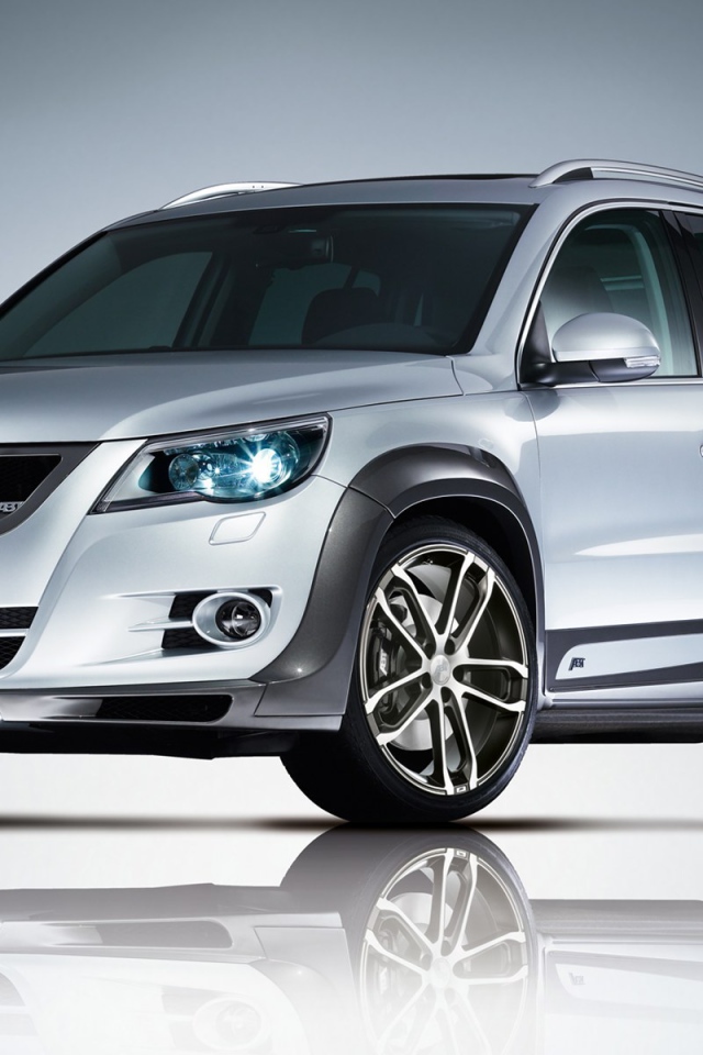 Надежный автомобиль Volkswagen Tiguan