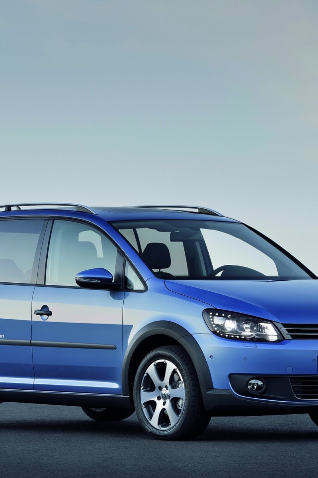 Надежная машина Volkswagen Touran