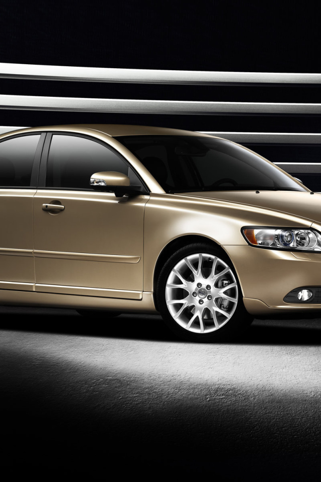  Красивый автомобиль Volvo s40