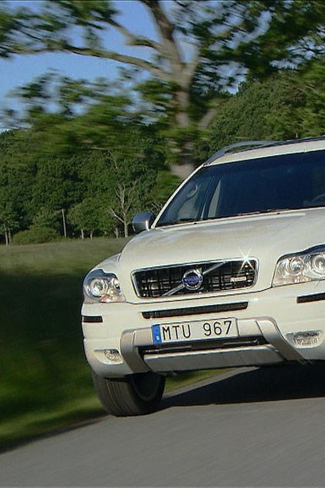Надежная машина Volvo  xc90 2014