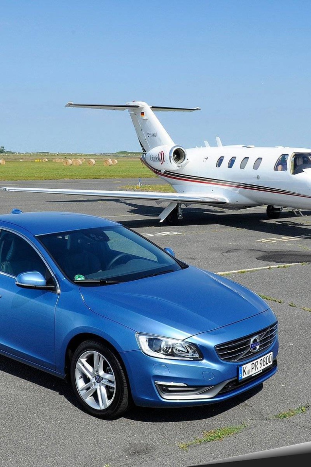 Надежная машина Volvo s60